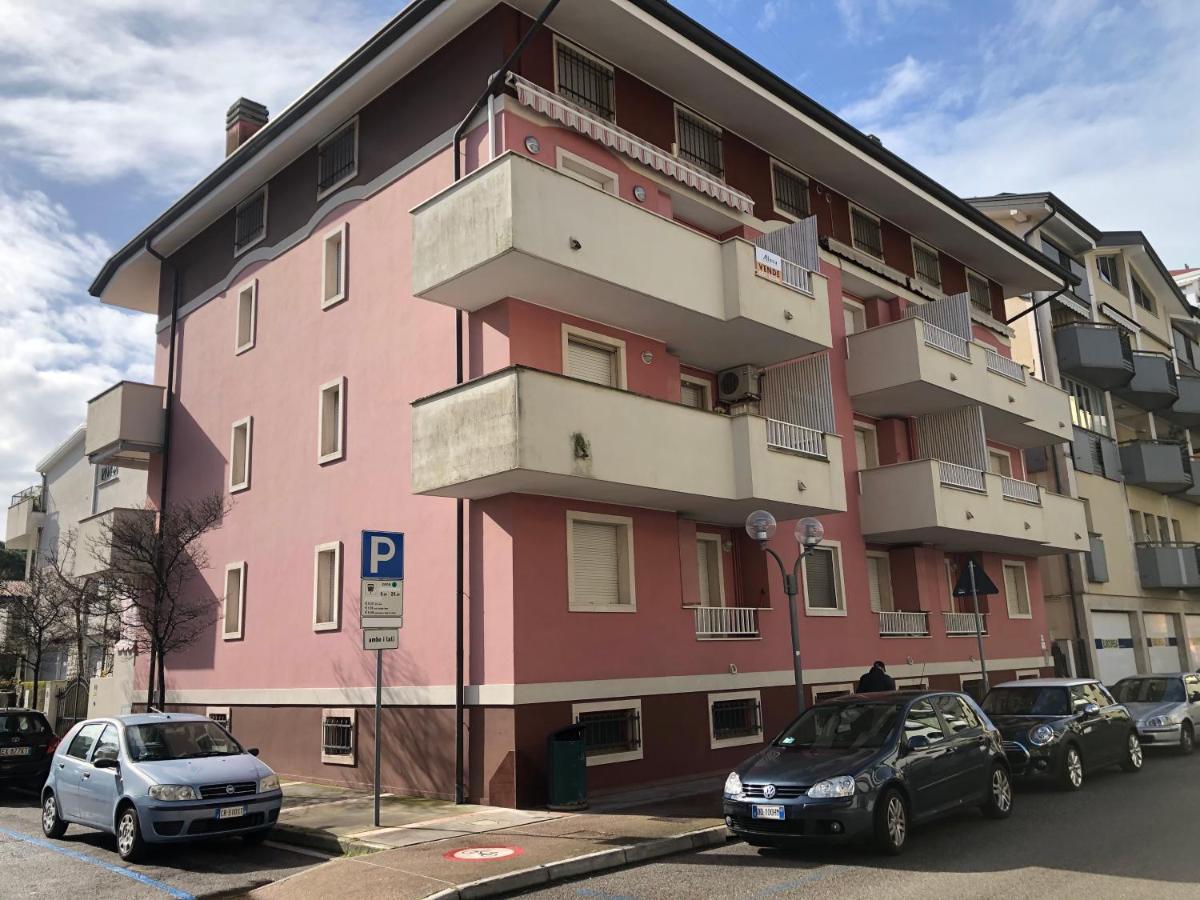 Magnolia Villa Градо Екстериор снимка